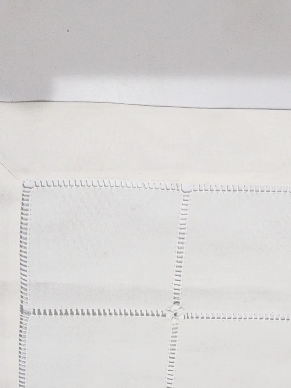 Vintage Linen Dinner Placemat Crochet 16x11 Rectangle Grid Pattern new old stock